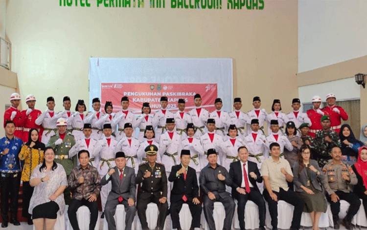 Paskibraka Kabupaten Kapuas Resmi Dikukuhkan