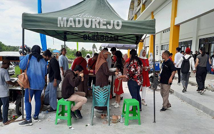 Hadir di Perayaan HUT ke-78 RI yang Digelar CBI Group, Dagangan Puluhan UMKM Ludes Terjual