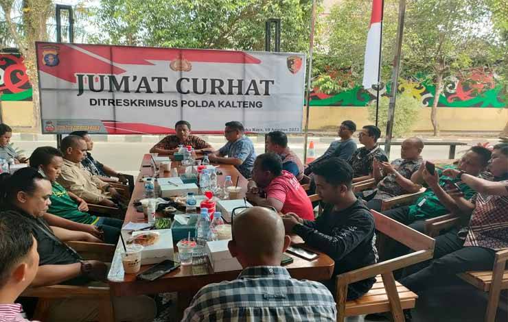 Ditreskrimsus Polda Kalteng Jumat Curhat dengan Insan Pers