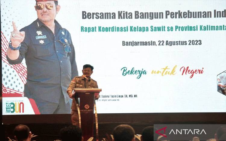 Mentan RI Minta Kalsel Penuhi Target Tanam Sawit 10 Ribu Hektare