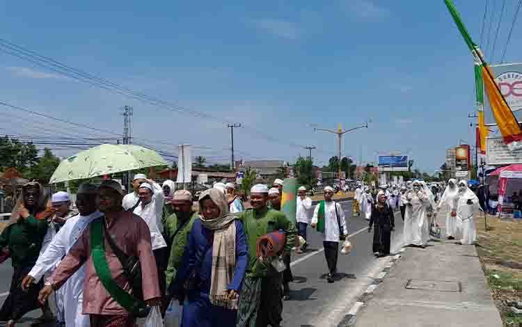 Jemaah Tabligh Albar Al-Habib Umar Bin Hafidz Datang dari Penjuru Pulau Kalimantan