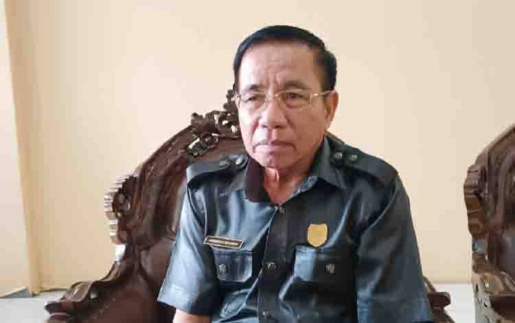 Ketua DPRD Gunung Mas Sambut Baik Dikukuhkannya Ketua DAD Kecamatan