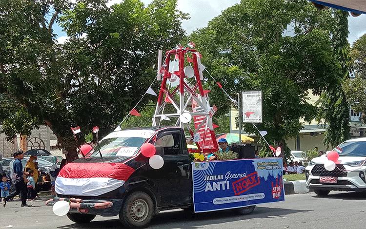 Diskominfo-Sandi Sukamara peserta pawai pembangunan tahun 2023, Sabtu, 26 Agustus 2023. (FOTO: NORHASANAH)