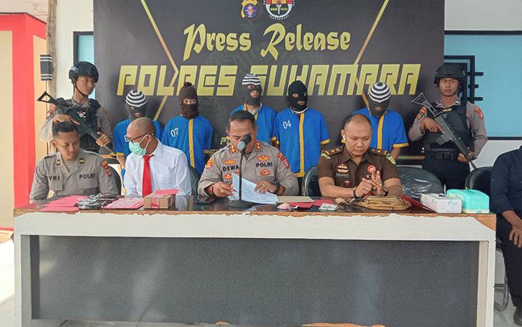 Kapolres Sukamara Harapkan Dibentuknya Kampung Bebas Narkoba Menjadi Pilot Project bagi Desa Lain