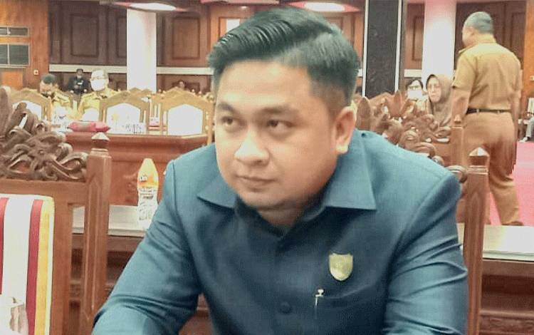 Warga Desa Waringin di Kotim Pertanyakan Pengerjaan Infrastruktur tidak Maksimal