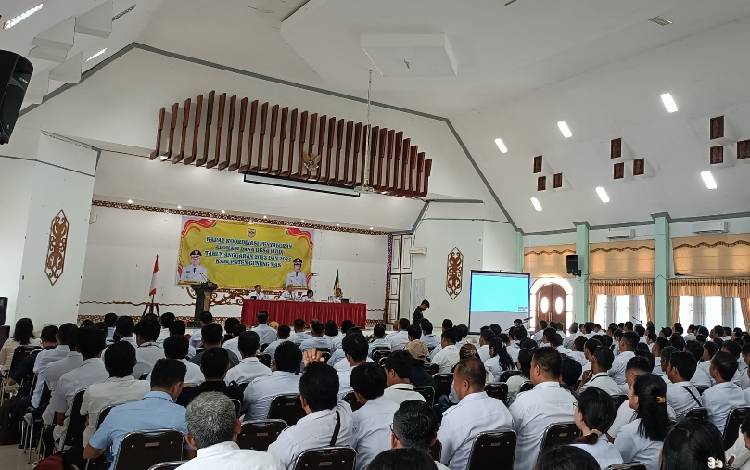 Ini yang Dibahas dalam Rapat Koordinasi ADD Bersama Kades se-Kabupaten Gunung Mas