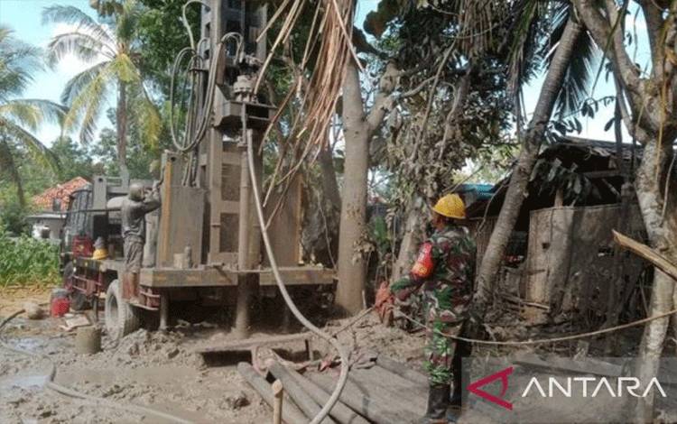 Kemenhan RI Bantu Pengeboran Air Bersih di Desa Terdampak Kekeringan