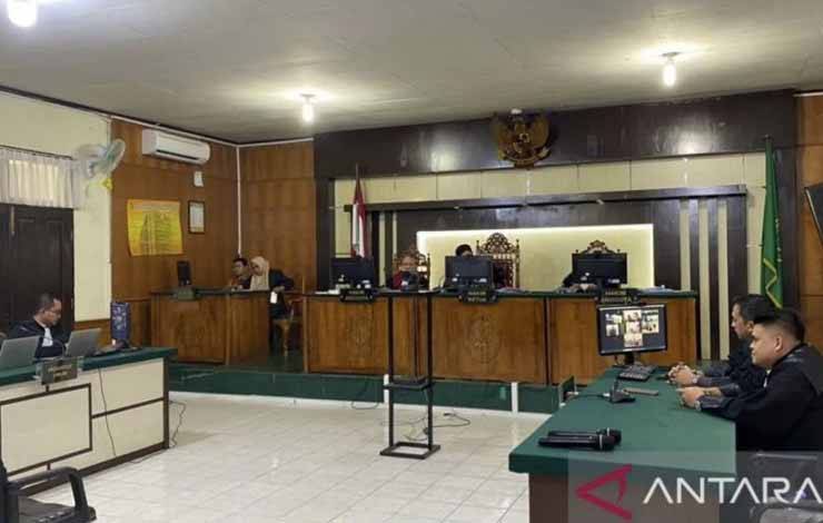Hakim Vonis Mantan Kakanwil BPN Riau 12 Tahun Penjara