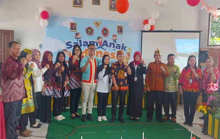 Kegiatan Salam Anak Indonesia, di SDN 4 Kasongan Lama, Kabupaten Katingan. (FOTO: IST)
