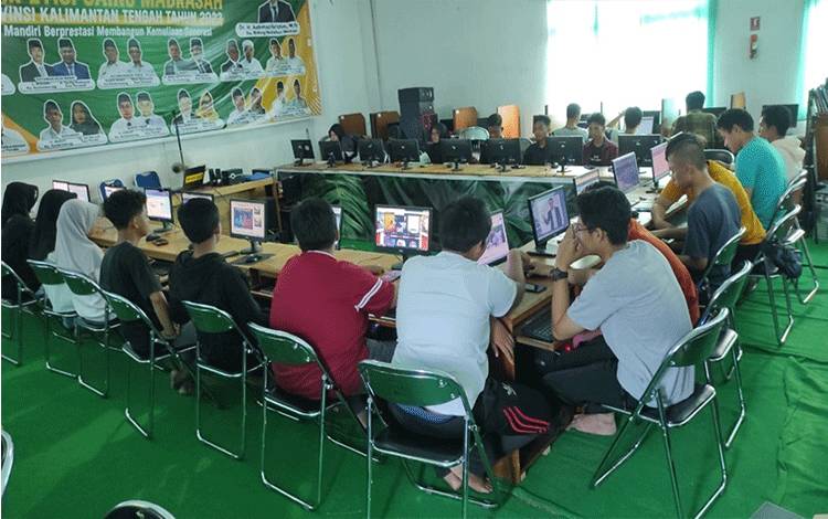 Era Digital Berkembang Pesat, MAN Kapuas Bekali Peserta Didik Lewat Ekskul TI