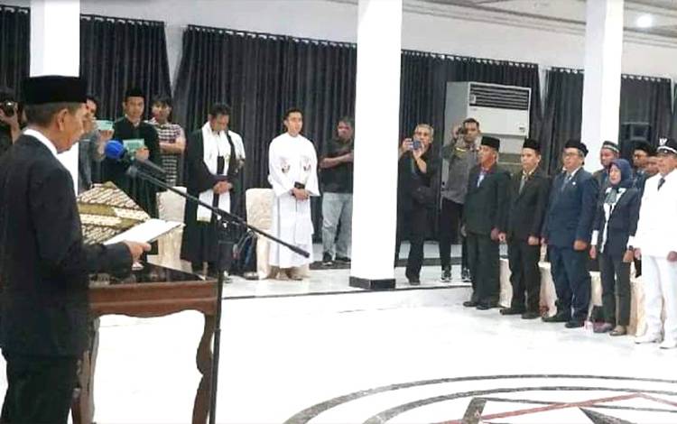 Bupati Barito Utara Lantik 71 Pejabat