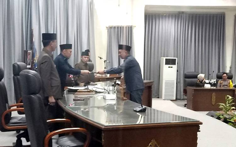 Fraksi Partai Gerindra Apresiasi Penyampaian Raperda Perubahan APBD 2023