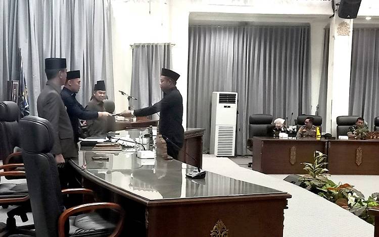 Fraksi PPP Sampaikan Pertanyaan, Saran dan Pendapat Terhadap Raperda Perubahan APBD 2023