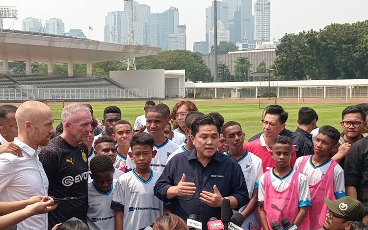 Erick Thohir Ingatkan Pembangunan Sepak Bola Harus dari Bawah