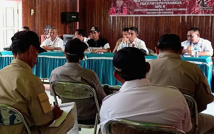 Masyarakat Desa Keraya Minta Pembangunan Infrastruktur Dimaksimalkan