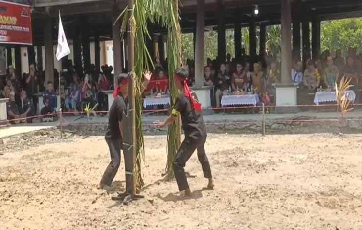 Dukung Pelestarian Budaya, Perguruan Silat Kuntau Dayak Palampang Penerus Tinjek Kapuas Gelar Acara Batamat