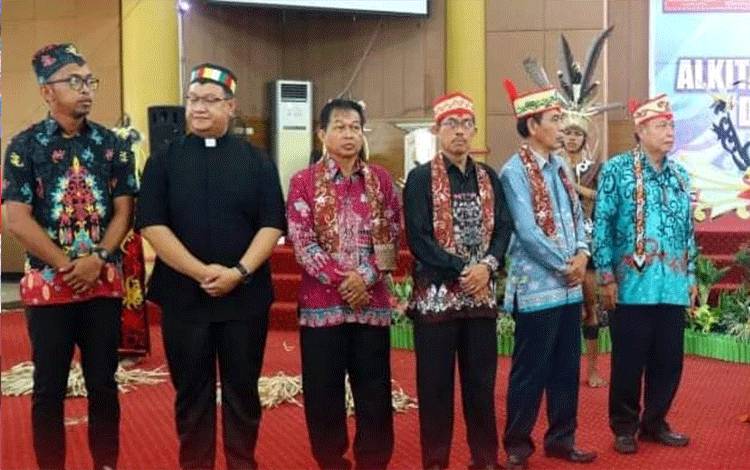 Pemkab Murung Raya Apresiasi Peluncuran Alkitab Bahasa Dayak Siang