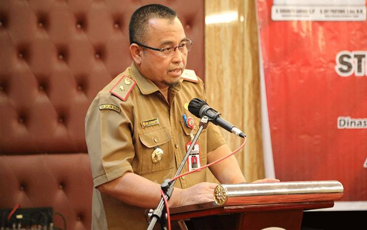 Asisten Andum Kalteng Ingatkan Pentingnya Kepatuhan Perusahaan atas Aturan Skala Upah
