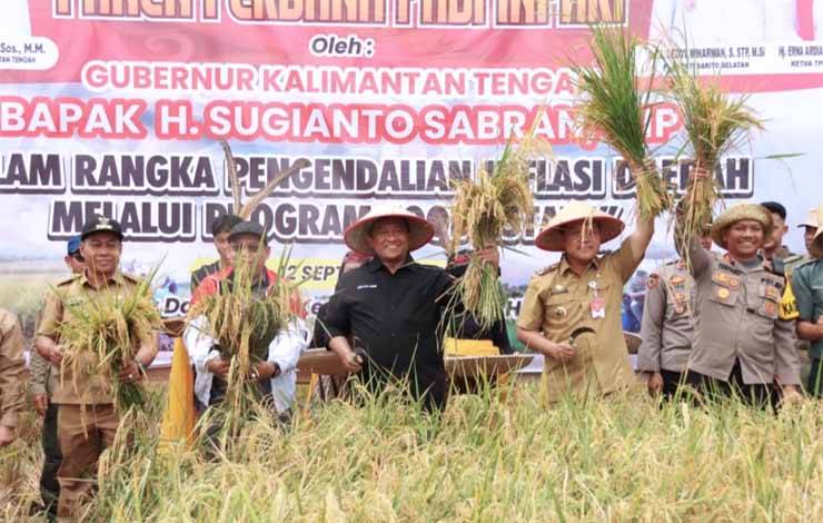 Panen Perdana Inbrida, Wagub Kalteng Ingatkan Perlunya Peningkatan Produksi Pangan