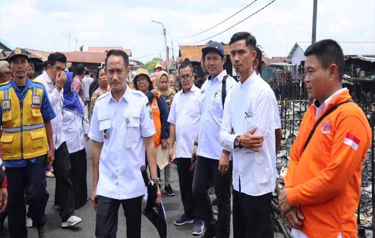 Wali Kota Kunjungi Korban Kebakaran di Jalan Mendawai