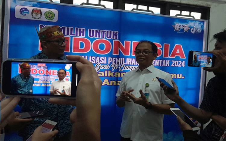 Rektor UPR Ajak Mahasiswa Memfilter Informasi