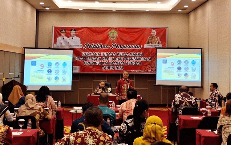 Rencana Tenaga Kerja Makro Berperan Penting Tentukan Arah Pembangunan Ketenagakerjaan
