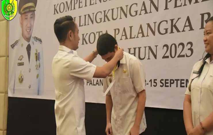 Wali Kota Palangka Raya Minta Lurah Hadirkan Inovasi Pelayanan Publik