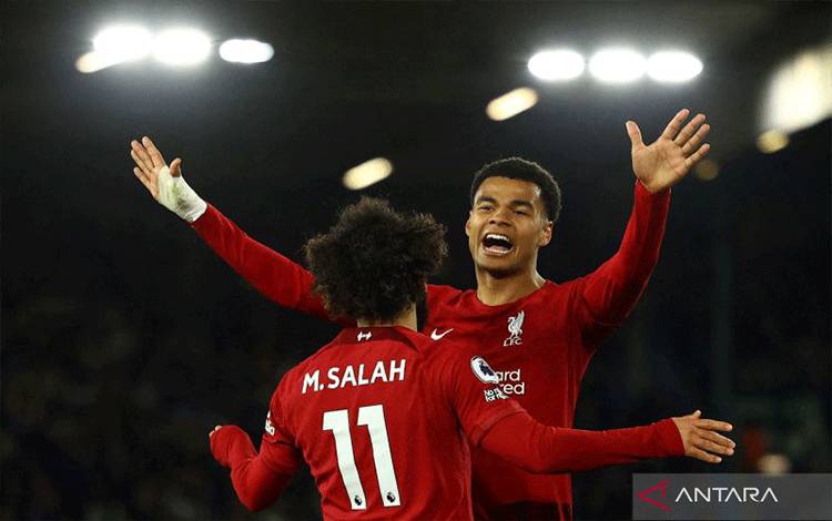 Liverpool Torehka Kemenangan 3-1 di kandang Wolves