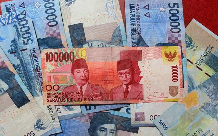Menilik Tren Pemanfaatan Pinjol di Kalangan Pemuda Jakarta