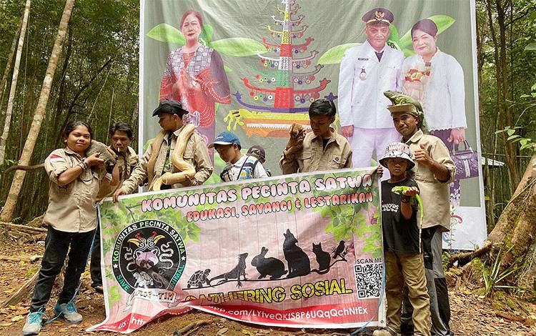 Komunitas Pecinta Satwa Ikut Tampil pada Festival Hammock III di Tahura Anggrek Desa Siong
