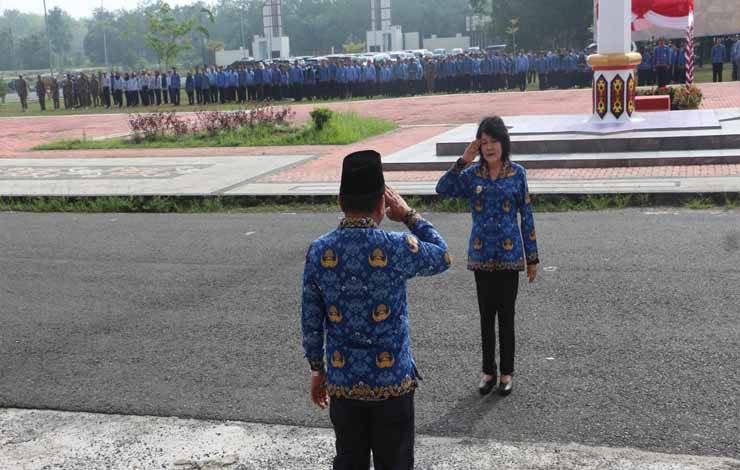 Sebelum Akhiri Masa Jabatan, Bupati Pulang Pisau Pimpin Apel Korpri
