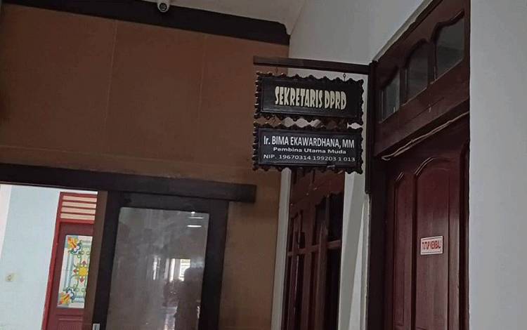 Selain Anggaran Rapid Test, Sekwan Kotim Juga Jelaskan soal Pengadaan Kalender Rp70 Juta