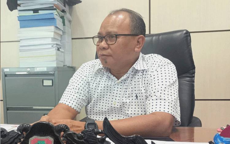 Dewan Harap Pemerintah Pusat Perhatikan Jalan Poros Nasional yang Rusak di Kalteng