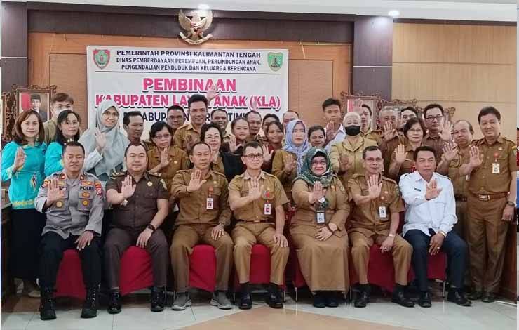 Gugus Tugas Kabupaten Layak Anak Barito Timur Ikuti Pembinaan