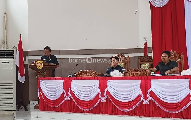 Fraksi NasDem Hanura DPRD Gunung Mas Beri Tanggapan Penggunaan Jalan Umum oleh PBS