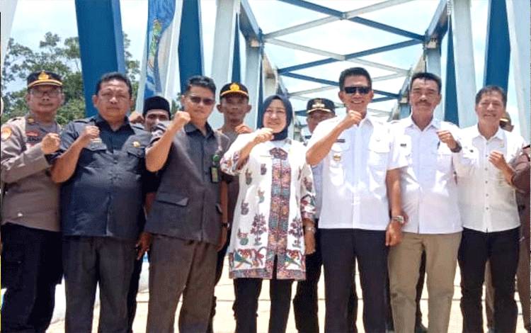 Dewan Harapkan Warga Kecamatan Lahei Jaga Fasilitas Jembatan