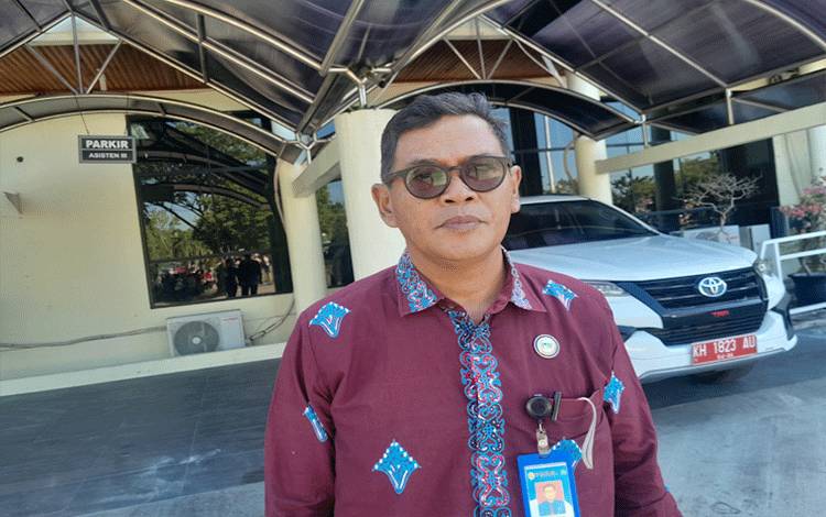 Direktur Perumdam Palangka Raya, Budi Harjono (Foto: Marini)
