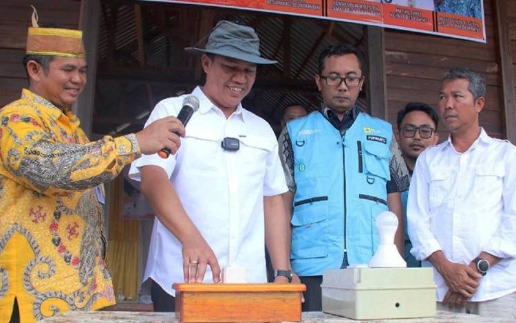 Pemkab Lamandau Komitmen Bangun Jaringan Listrik Hingga Pelosok ?