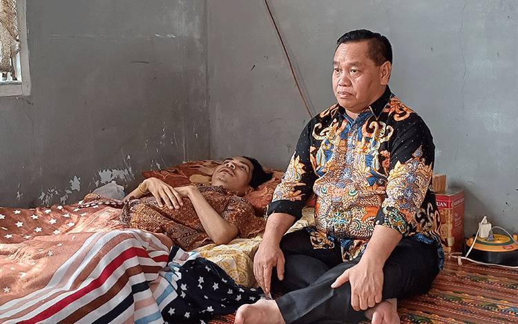 Lumpuh Bertahun-Tahun, Pria ini Dapat Bantuan Kesehatan dan Pembangunan Rumah