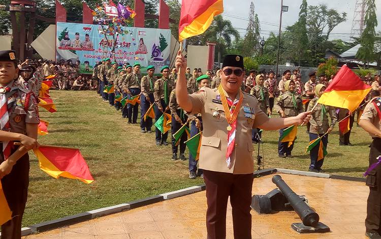 Bupati Kotim Pimpin Apel Besar HUT Pramuka