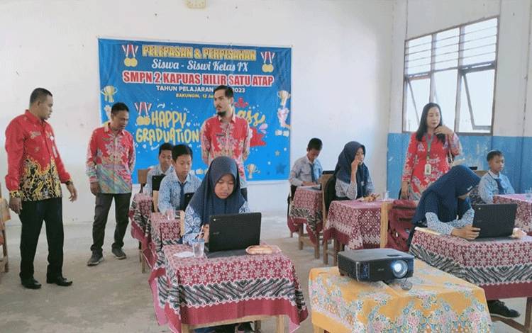 Pelaksanaan ANBK di SMP 2 Kapuas Hilir Satu Atap Berjalan Lancar