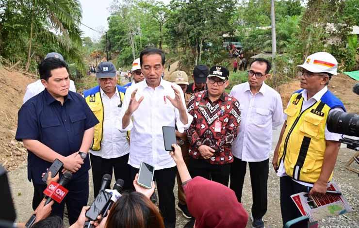 Jokowi Sebut Dampak TikTok Shop Buat UMKM hingga Pasar Anjlok