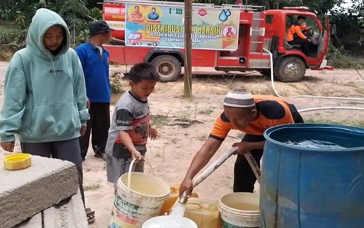 Warga di Lamandau Kesulitan Air Bersih