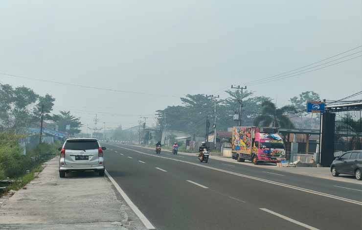 Kabut Asap Tebal Melanda, Masyarakat Bereaksi