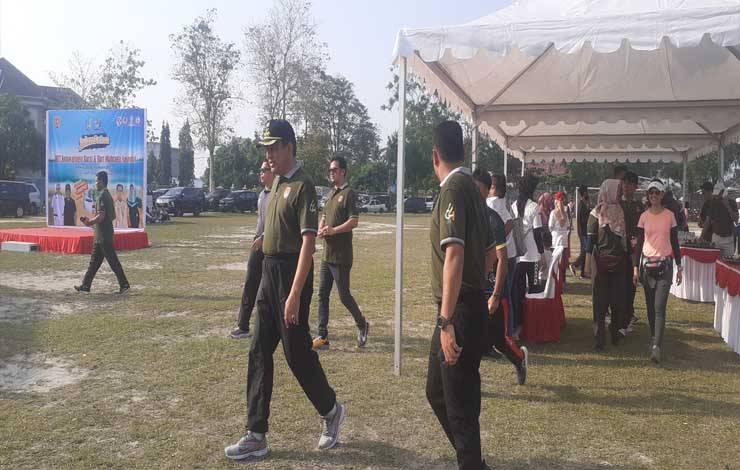 Pj Bupati Kobar Diikuti Seluruh Eselon II dan III Jalan Sehat Bersama Sambut HUT ke-64 Kobar Tahun 2023