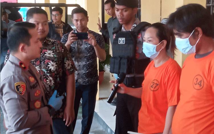 Bawa Narkoba Masuk Kobar, Perempuan Asal Kalbar dan Sopir Mobil Rental Ditangkap Polisi