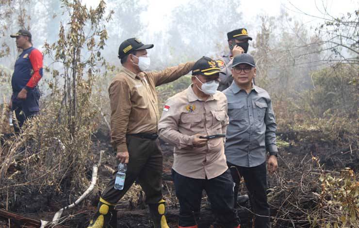 Wamen KLHK Alue Dohong Sampaikan Upaya Pemadaman Api di Gambut dan Kendalanya