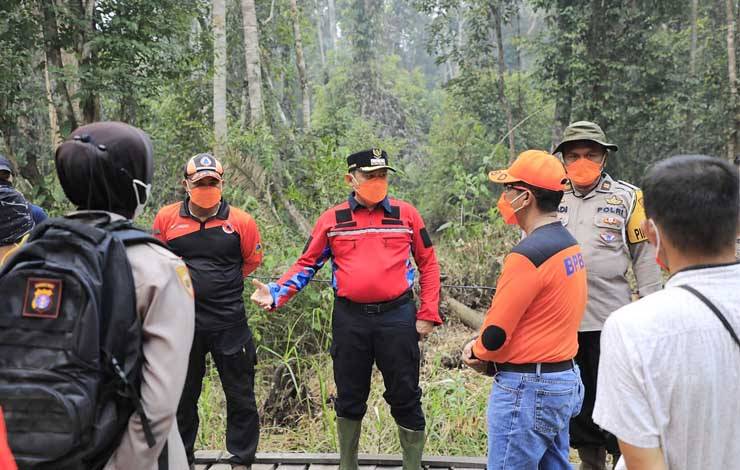 Pj Bupati Barito Timur Tinjau Lokasi Karhutla di Desa Pulau Patai
