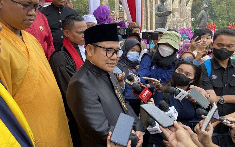 Cak Imin Sebut tak Bahas Politik saat Bertemu Habib Rizieq