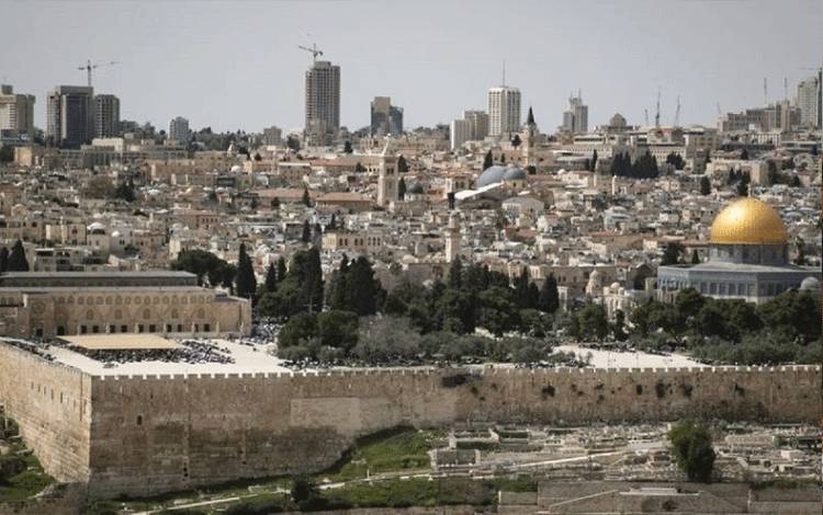 Pemukim Israel Terobos Masuk Kompleks Masjid Al Aqsa